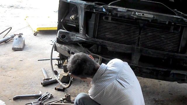 Рихтовке не подлежит - в утиль. Фольксваген.Часть 4. Кузовной ремонт смотреть онлайн