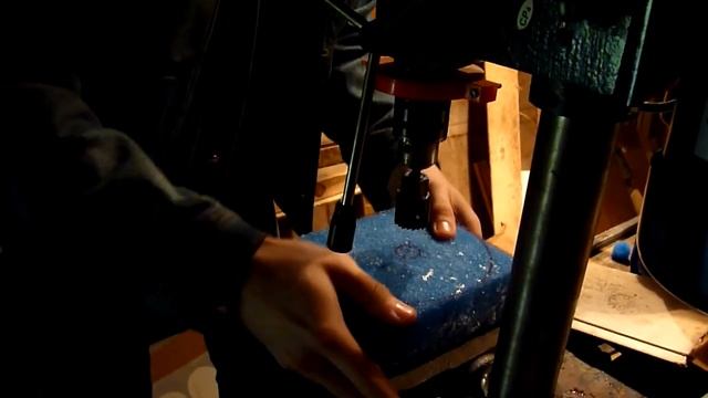 Сверлим поролон смотреть онлайн