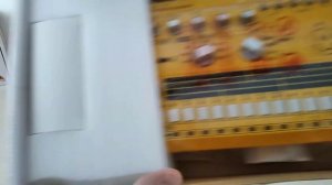 Behringer RD 6 SR аналоговая драм машина