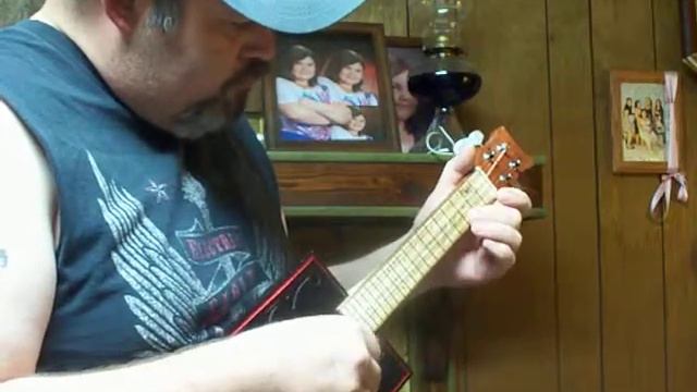 4 string cigar box concert ukulele смотреть онлайн