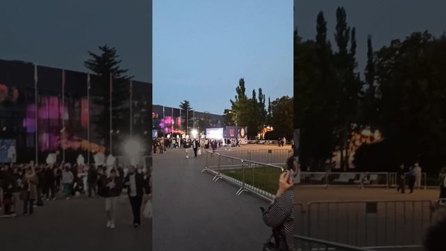 ВЕЧЕРНЯЯ ВДНХ. ИГОРЬ ТАЛЬКОВ "ЛЕТНИЙ ДОЖДЬ"