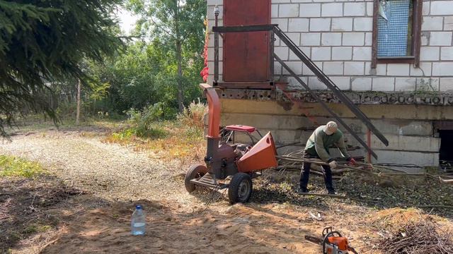 Работа измельчителя веток СОЮЗ-630. #измельчитель