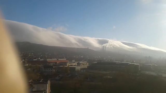 Облака в горах г.Новороссийск