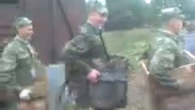 MOV00007.3gp смотреть онлайн