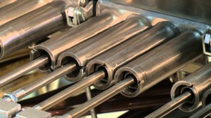 АЛПК-2 модификация линии для производства двухцветных пончиков с двумя видами начинок