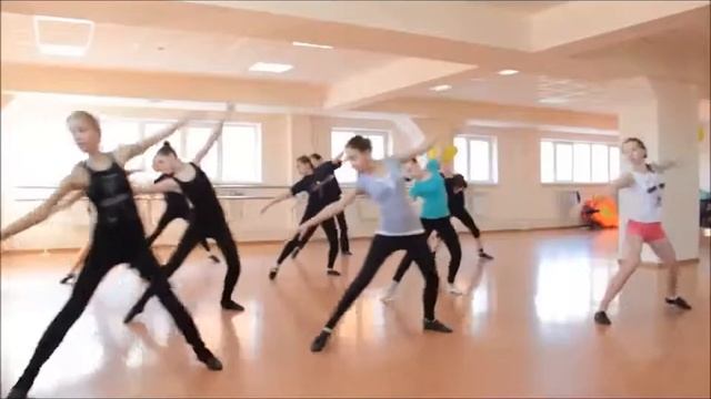 15 ЛЕТ | СТУДИЯ СОВРЕМЕННОГО ТАНЦА «КОНТРАСТ» смотреть онлайн