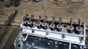 Двигатель ЗМЗ 21А для попичкика Регулировка клапанов 8 серия