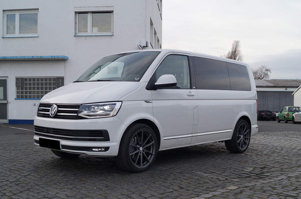 Volkswagen Multivan T6 | Отзыв о каркасной тонировке Laitovo