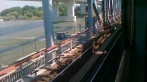 Вид с железнодорожного моста в городе Ростов-на-Дону на реку Дон