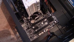 Процесс сборки пк на FM2+ с ЦП Athlon X4 860K для продажи.