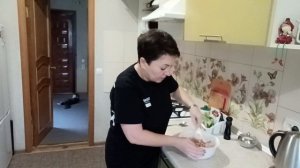 ВЛОГ. МАРИНУЮ ФАРШ НА КОТЛЕТЫ.