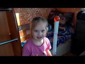 363/Поклеила обои.Цветочки.Решила закрыть канал.