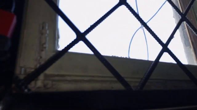 Старый лифт на пионерке! Лифт МОЭЛЗ 1980г.в. Q=320кг, V=0'71м/с (г. Екатеринбург) смотреть онлайн