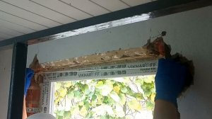 Ремонт откосов штукатуркой