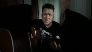 Проститься ( кавер под гитару) Ума Турман