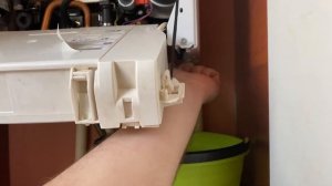 Как накачать расширительный бачок котла-колонки Protherm Gepard 23?