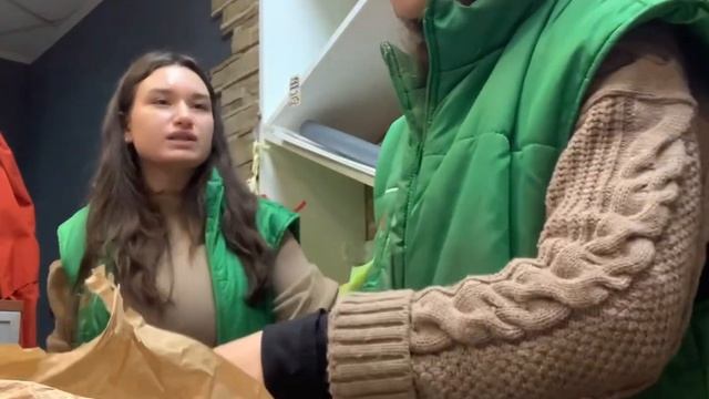 ОДИН ДЕНЬ ИЗ ЖИЗНИ ФЛОРИСТА смотреть онлайн