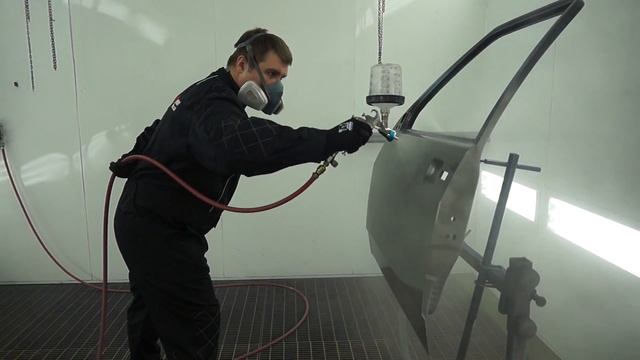 Сравнительный тест пистолетов ANEST IWATA- W-400WBX и W-400WB смотреть онлайн