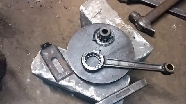 Ремонт коленвала мотоцикла Иж Планета своими руками. Часть первая. смотреть онлайн