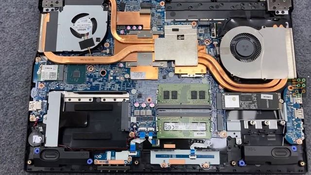 Gigabyte Gaming G5 MD l HDD Upgrade and Disassemble Tutorial смотреть онлайн