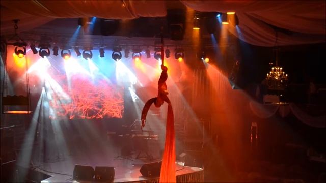 Воздушная гимнастика на полотнах - номер Татьяны Горячевой Aerial Silks