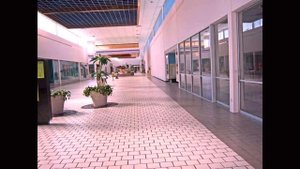 Toto - Africa (playing in an empty shopping centre)