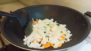 Тушёная картошка с копчёной грудкой