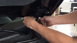 FAW BESTURN X80 Установка пневмоупоров капота от компании ПАТРИОТ