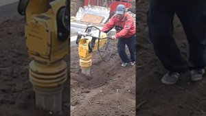 трамбовка грунта.полы по грунту