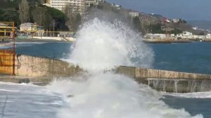 Алушта февраль