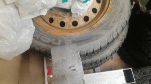 Древняя шина. Обзор на Nokian Hakkapeliitta 4. Обзор на ремонтный шип.