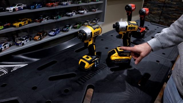 Dewalt Hex Impact Driver DCF887 vs DCF845 | Powerstack 5ah смотреть онлайн