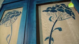 Как декорировать старый шкаф. Наносим роспись на мебель. Как нарисовать цветы на мебели