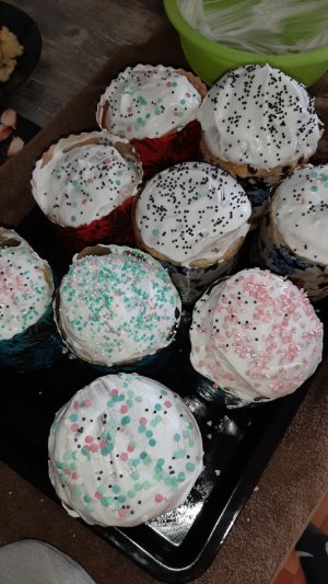 КУЛИЧ (ПАСКА) ПАСХАЛЬНЫЙ С ГЛАЗУРЬЮ КОТОРАЯ НЕ ТРЕСКАЕТСЯ_ ХРИСТОС ВОСКРЕСЕ! (720p).mp4