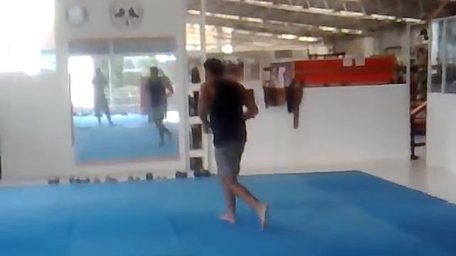 kikboxing vs Capoeira na ATF caxias do sul-Dragões do Sul смотреть онлайн