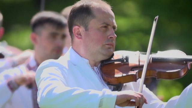 Orchestra Rapsozii Moldovei -  Sărbătoreasca смотреть онлайн