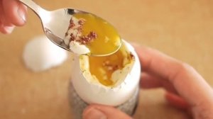 Как приготовить яйца всмятку