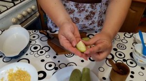 Запеченные кабачки под сыром с прованскими травами