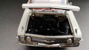 Chevrolet Impala 1960 1/24 scale