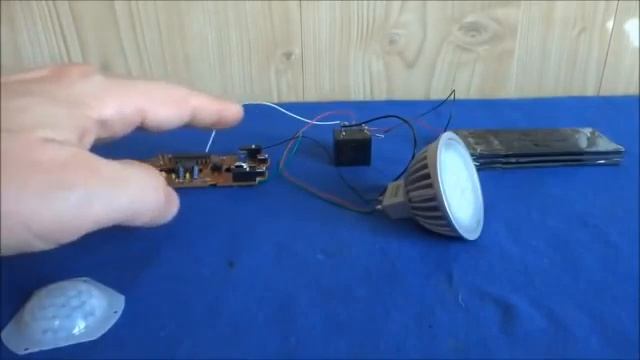 ДАТЧИК ДВИЖЕНИЯ "PIR" из Обычной Мышки | Джафару слабо | Мне запросто | смотреть онлайн