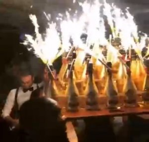 Кокорин и Мамаев в Монте-Карло потратили на вечеринке на шампанское € 250 тыс.