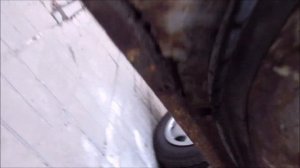 Ржавчина на дверях. Обрабатывать ли новый авто.