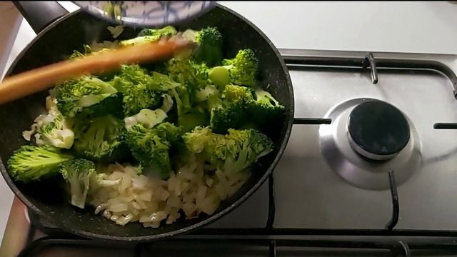Вкусный, быстрый Рецепт Брокколи БЕЗ ВАРКИ! Что приготовить из брокколи и яиц?