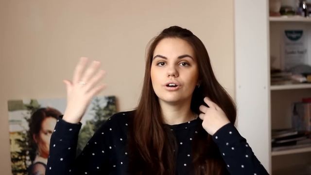 ЧТО В МОЕЙ СУМКЕ? 2 КУРС | Annie Brandon смотреть онлайн