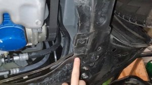 Где стоит масляный фильтр на Honda CR-V 5