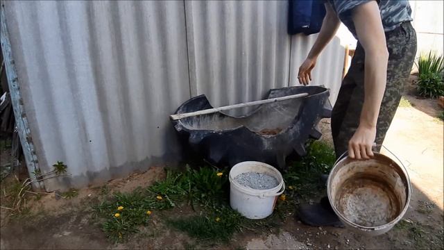 ?КАК ЗАЛИТЬ ПОЛ? 1/3/1 ПЕСОК|ЦЕМЕНТ|ВОДА|РЕМОНТ СВОИМИ РУКАМИ смотреть онлайн