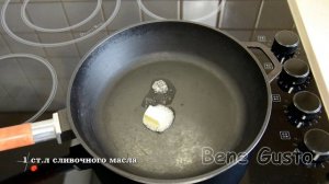 Пышный омлет в сковороде | Быстрый завтрак из яиц (без молока)
