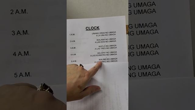 Telling time in Tagalog! смотреть онлайн