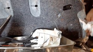 HOW TO REPLACE FUEL PUMP NISSAN PATROL Y62 | NISSAN PATROL FUEL PUMP NOISE