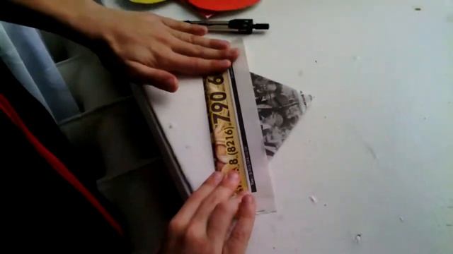 Делаем  кораблик  из  газеты